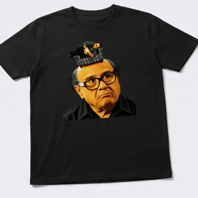 T-shirt featuring humorous text from Its Always Sunny In Philadelphia with character illustration