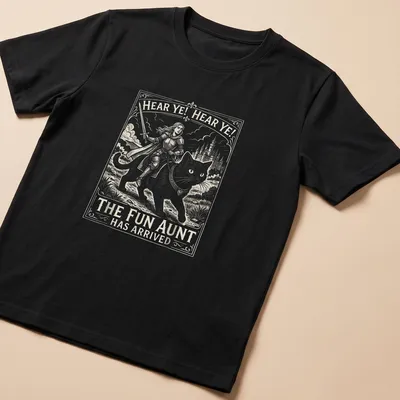 Knight Cat T-shirt with detailed illustration and playful text about the fun aunt.