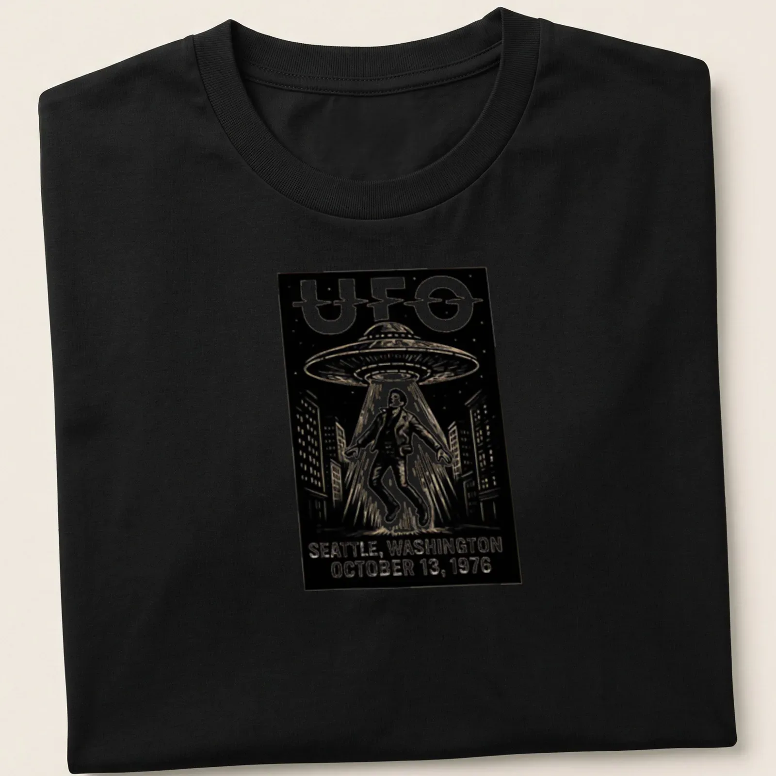 Vintage illustration of a UFO with text commemorating Seattle incident on a retro — printed on a unisex t-shirt